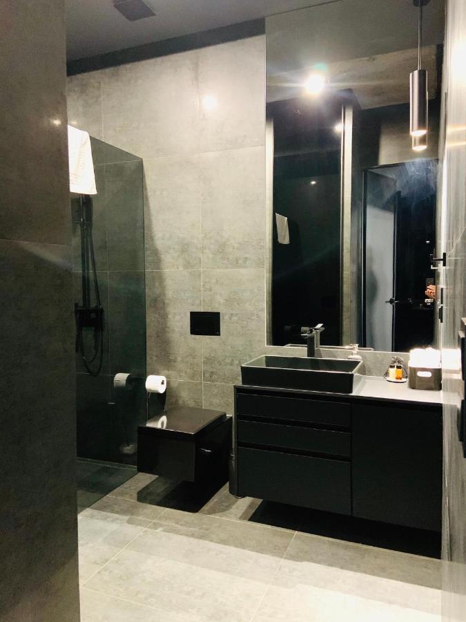 5 Star Apartments - Luxury & Comfort Еленя-Гура Экстерьер фото
