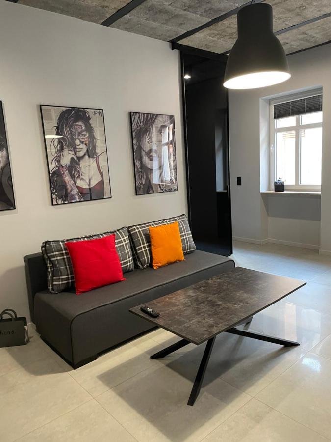 5 Star Apartments - Luxury & Comfort Еленя-Гура Экстерьер фото