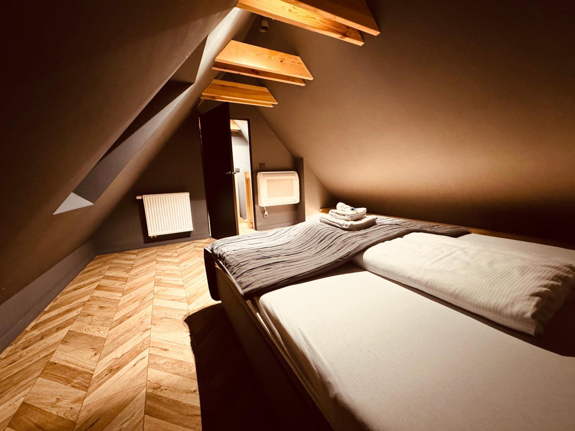 5 Star Apartments - Luxury & Comfort Еленя-Гура Экстерьер фото