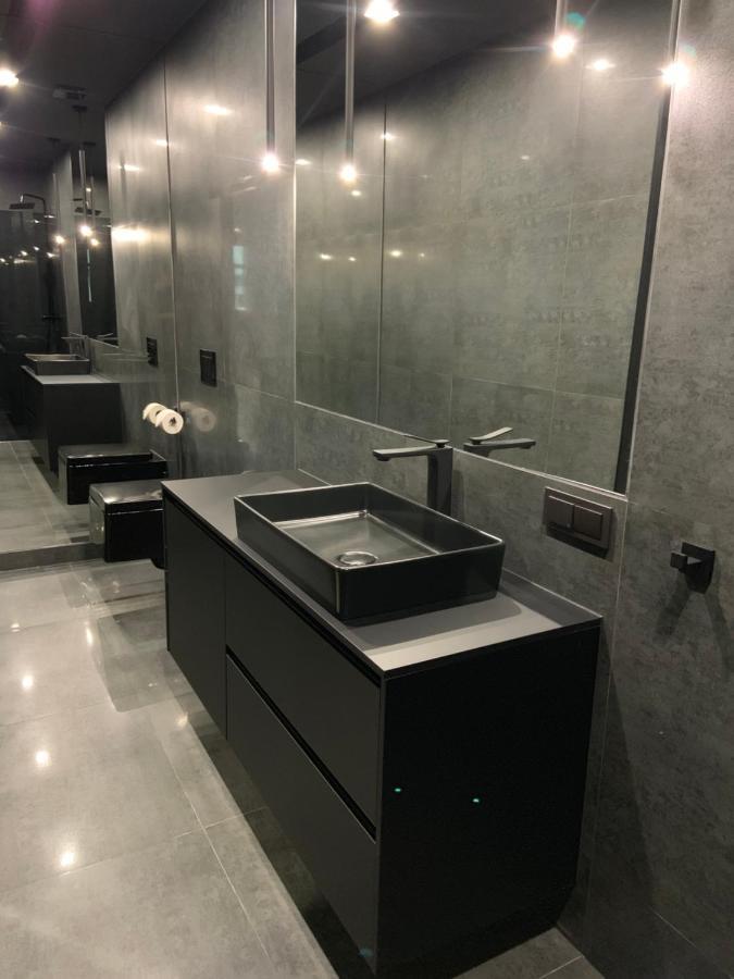 5 Star Apartments - Luxury & Comfort Еленя-Гура Экстерьер фото